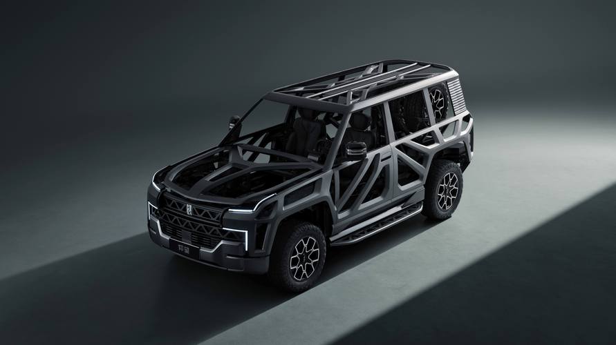 成都113仰望U8硬派越野的科技魅力，国能汽车对传统燃油车市场的冲击